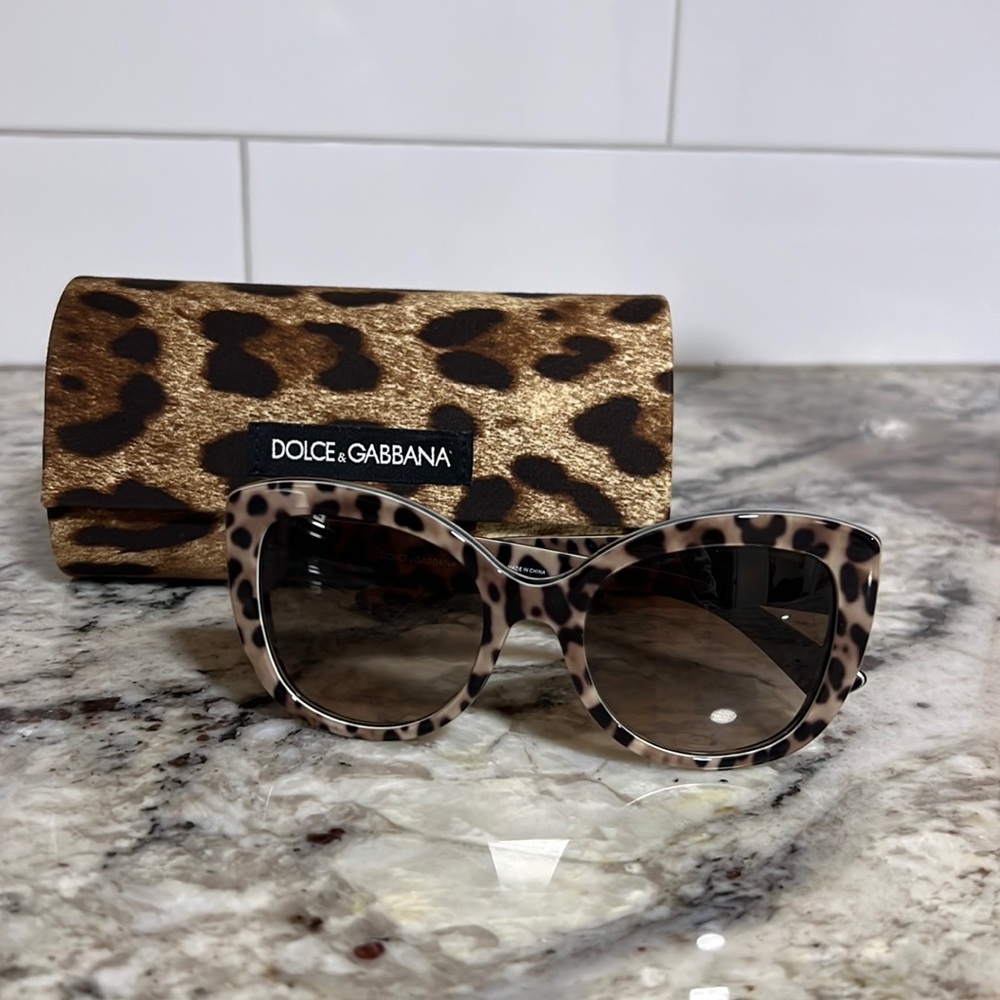 Dolce & Gabbana Leopard Oversized Sunglasses. Case included.